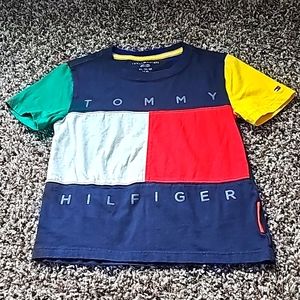 Boys Tommy Hilfiger colorblock t shirt